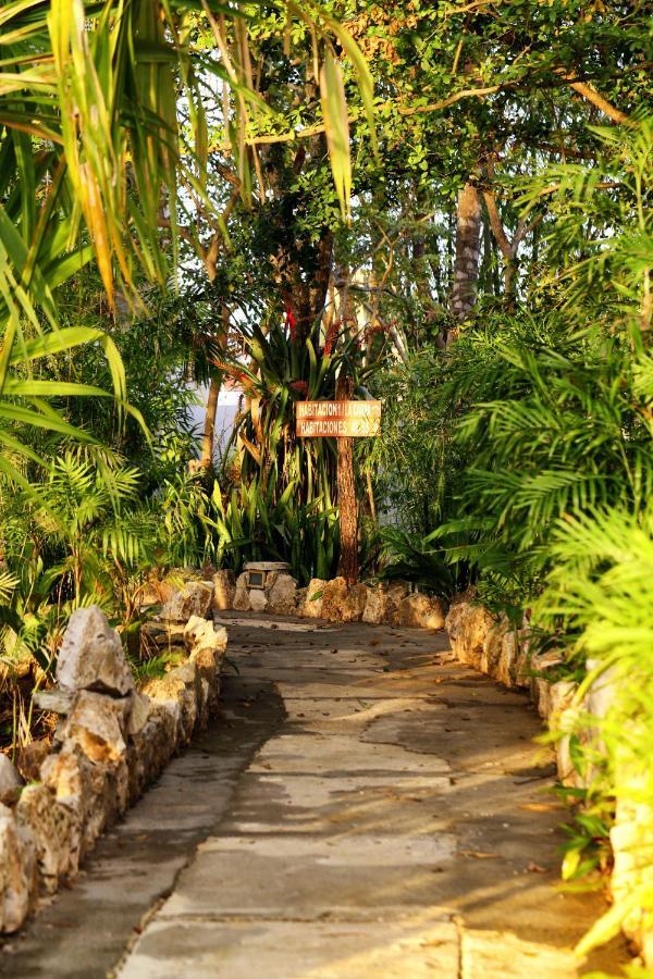 Hotel Maya Internacional Flores Εξωτερικό φωτογραφία