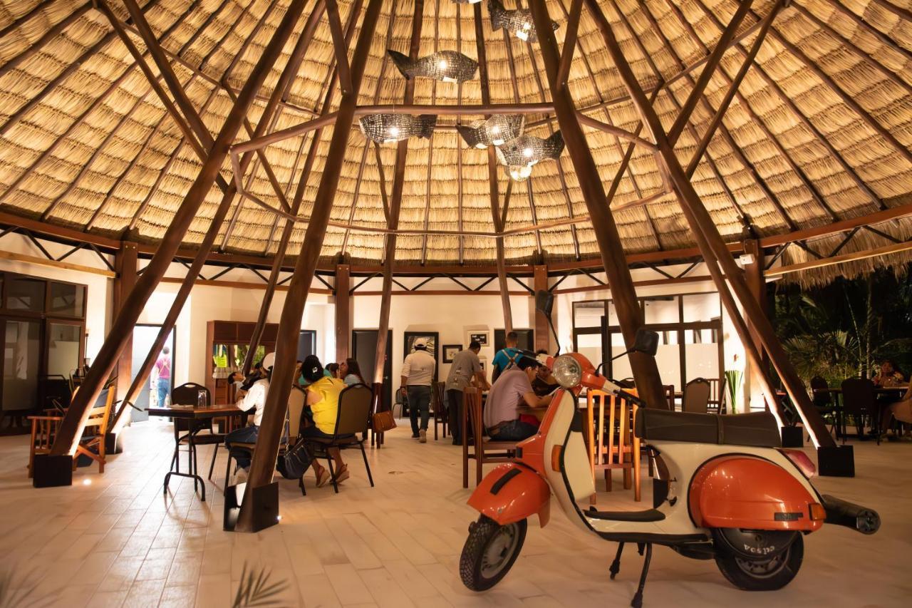Hotel Maya Internacional Flores Εξωτερικό φωτογραφία